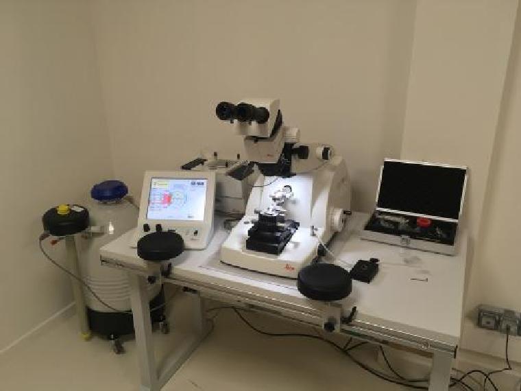 Installation Cryo-Ultra-Microtome